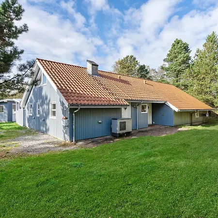 Feriehus Lovely In With Sauna *